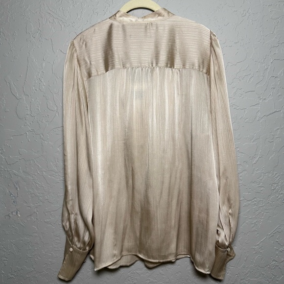 Banana Republic Factory Crinkle-Volume Sleeve Blouse XL - Picture 5 of 7